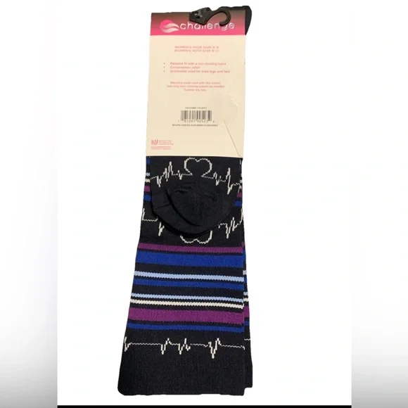 Compression Socks for Women with Heart EKG Nurses Doctors Design NWT - Picture 2 of 4